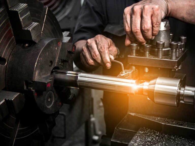 Assistenza Manutenzione e Installazione CNC